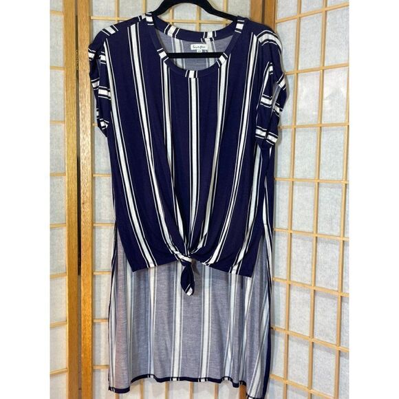 LoveFireāMedāHi/LowāStripedāTop - Picture 3 of 13